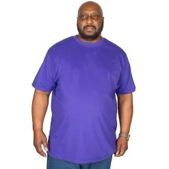 Bigdude Plain Crew Neck T-Shirt Violet -Urban Fit Shop img 6339 clipped rev 1 2