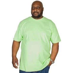 Bigdude Plain Crew Neck T-Shirt Lime Green -Urban Fit Shop img 6354 clipped rev 1 1 1