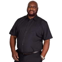 Bigdude Classic Short Sleeve Poplin Shirt Black Tall -Urban Fit Shop img 9296 clipped rev 1 1